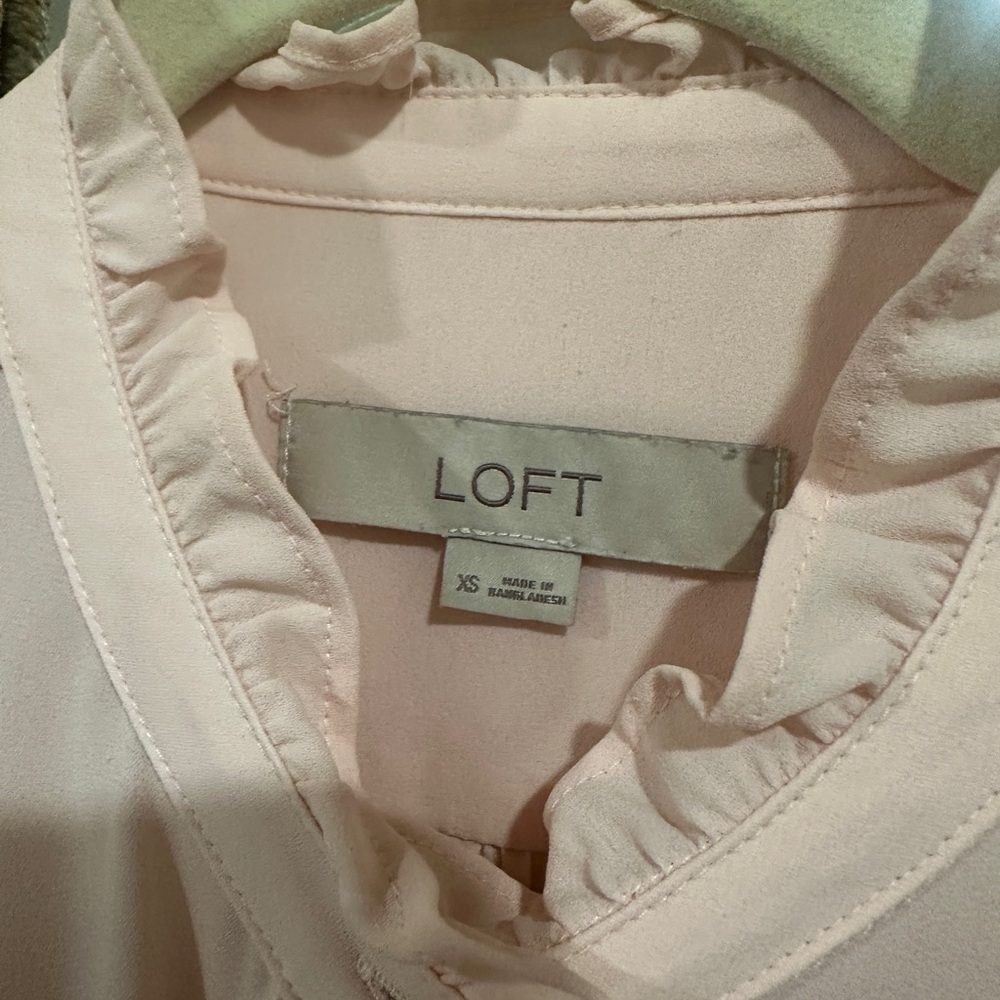 LOFT Light Pink Ruffle Blouse - Picture 3 of 4